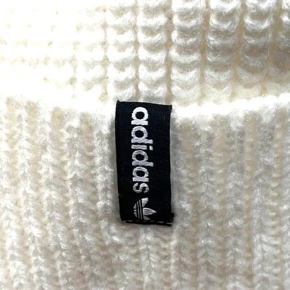 adidas Pom Beanie White NWOT - Picture 4 of 10